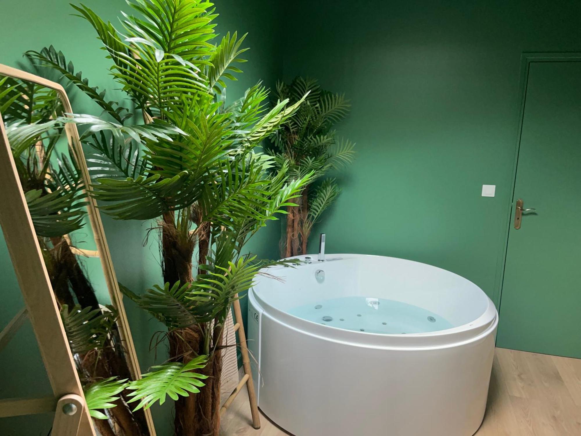 Evasion Exotique - Suite Selva - Jaccuzzi Privatif Amiens Exterior foto